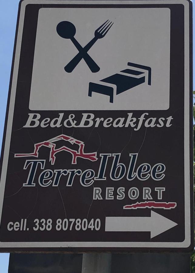 Terre Iblee Resort Кьярамонте-Гульфи Экстерьер фото